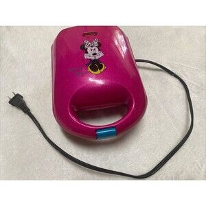 Minnie Mouse Cupcake Muffin Maker Mini Pink DMG-7 Kids Party Birthday Holiday